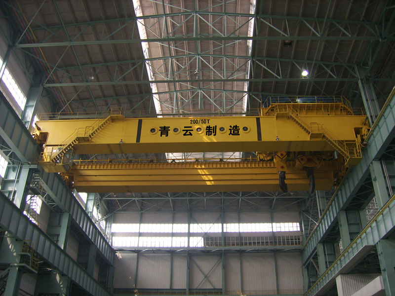 QD双梁桥式起重机